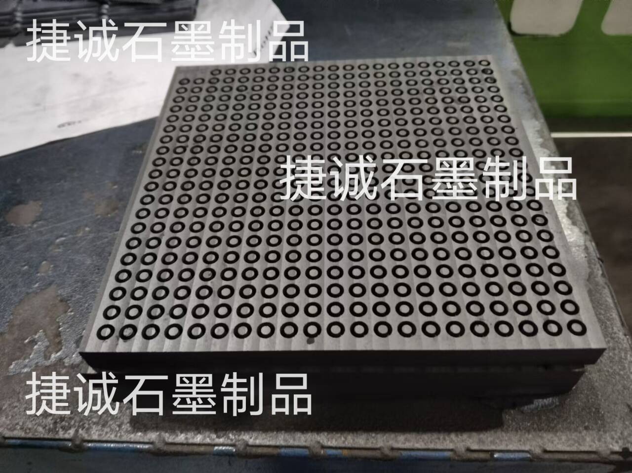 粉環(huán)燒結(jié)石墨模具